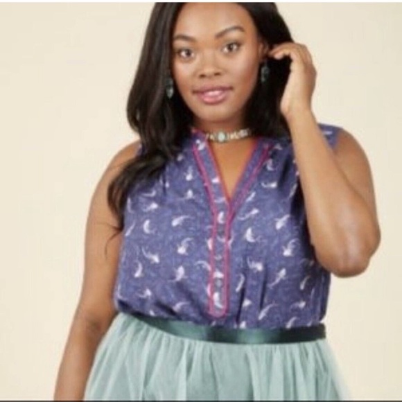 Modcloth Tops - ModCloth Koi Fish Top